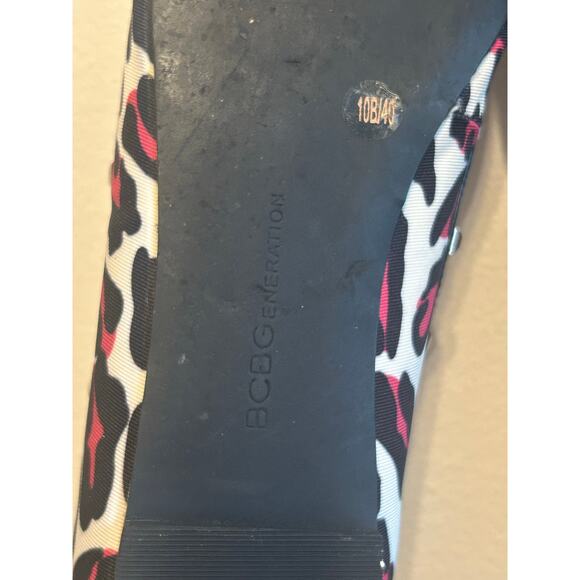 BCBGeneration Hot Pink Leopard Print Studded T-Strap Ballet Flats Size 10 - Picture 4 of 10